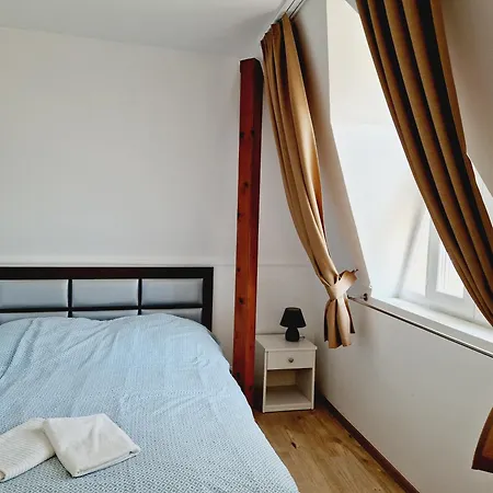 Balaton Fuered Apartmanhotel 3*