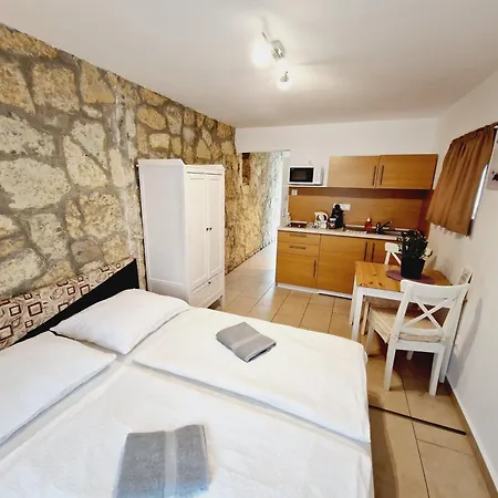 Aparthotel Balaton Fuered