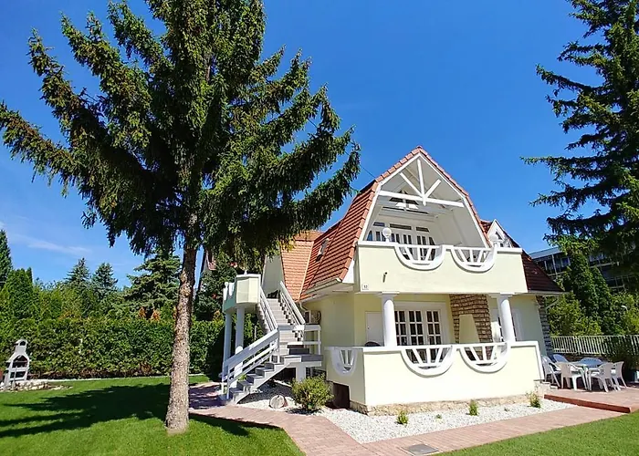 Balaton Fuered Ξενοδοχείο με διαμερίσματα Balatonfüred